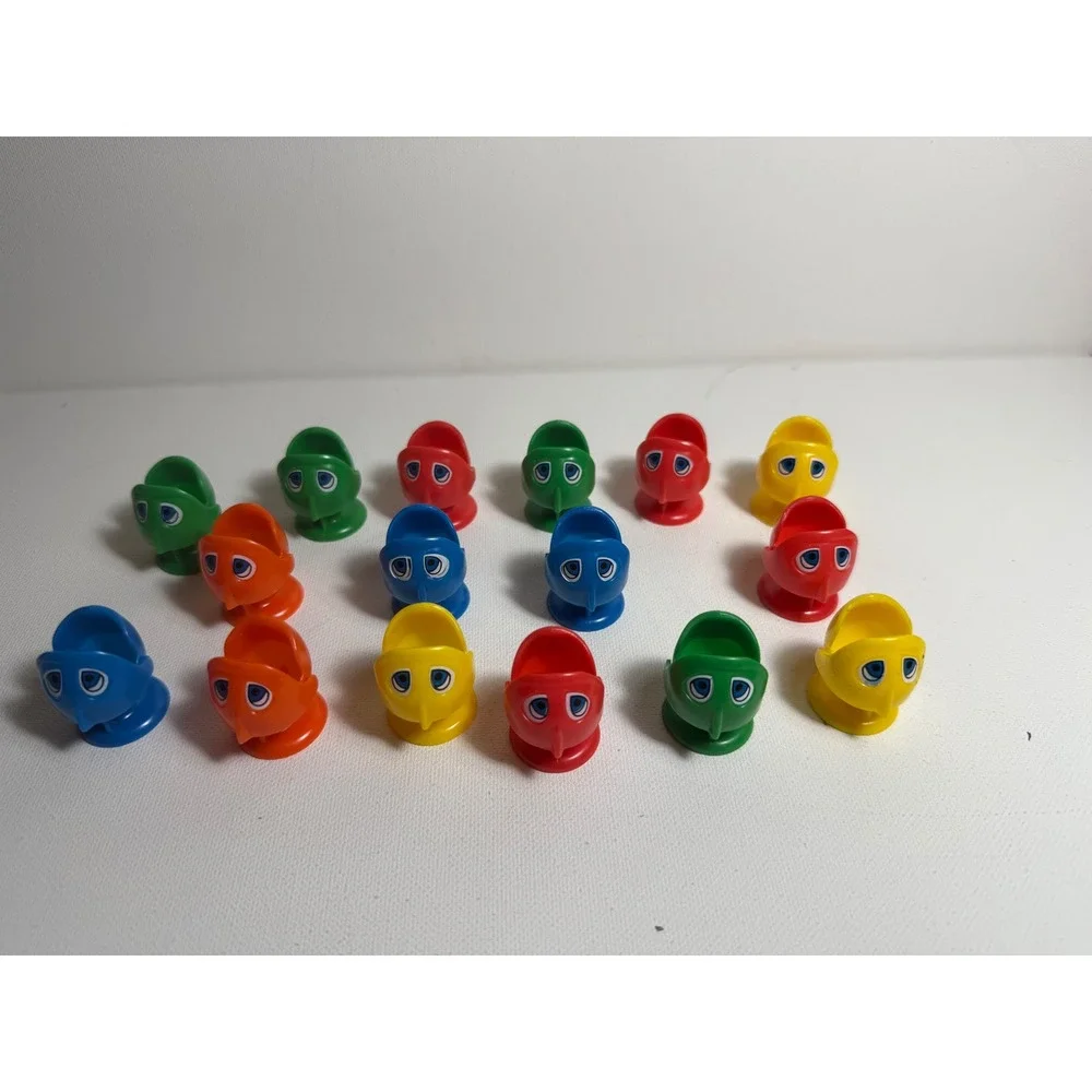 Pressman Lets Go Fishin Game Fish Replacement parts Lot of 16